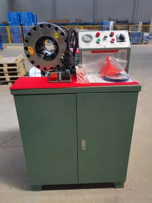 Mesin Crimping Selang Hidrolik Warna Kustom 600T 1/4 Sampai 2 Inci Dengan Pedal Kaki