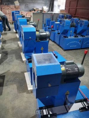 Mesin Skiving Selang Listrik 600mm X 500mm X 800mm 75kg untuk Skiving Cepat dan Tepat