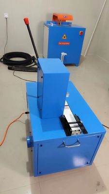 2 inci 6-51mm Biru Skiving 4 Lapisan Mesin Pemotong Selang Karet Listrik Dengan Kontrol Tombol Lanjutan Dan Ramah Pengguna