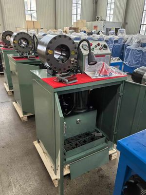 Proses penempaan Semi-otomatis Listrik Hydraulic Hose Pipe Crimping Machine 10 Dies Hose Crimping Machine