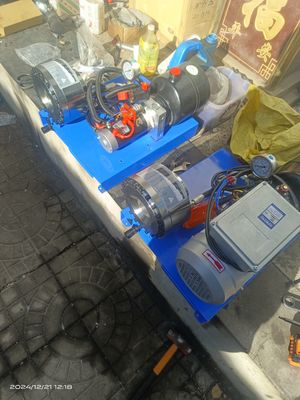 Harga yang bagus Desain Baru Daya Listrik 2.2KW 220V 7 Dies Hydraulic Hose Crimping Machine untuk selang 6-25mm on line