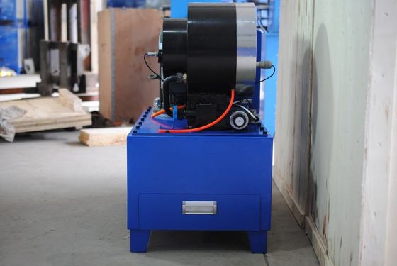 Harga yang bagus Mesin Crimping Selang Finn Power DX68 6-51mm P32 Mesin Crimping on line