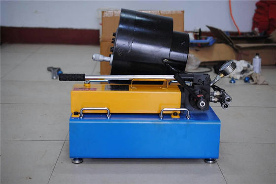 Harga yang bagus Mesin Crimping Selang Manual Efisiensi Tinggi Mesin Press Selang 600t Tekanan Tinggi on line