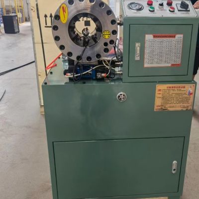 Harga yang bagus 4 - 51mm Selang Hidrolik Pipa Mesin Crimping Struktur Kompak on line