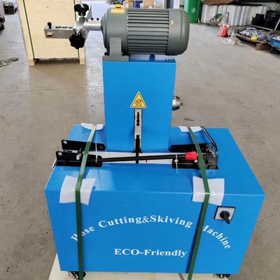 Harga yang bagus 350mm * 2.8mm Mesin Pemotong Dan Skiving Selang Otomatis Dengan Motor 2850 RPM on line