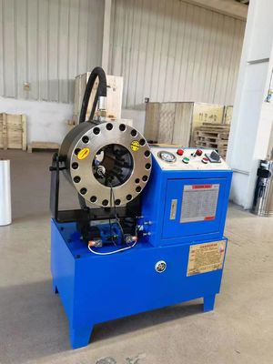 Harga yang bagus 1-90mm Jangkauan Crimping 220V/240V/380V/415V 3KW/4KW Tegangan / Daya Mesin Crimping Selang Hidraulik Dengan 2 Dukungan Dies Bebas on line