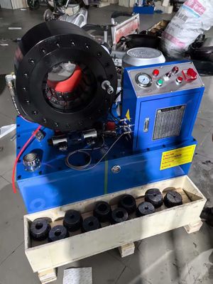 Harga yang bagus 31.5MPA Tekanan Sistem Mesin Crimping Selang Industri 20 set Dies Termasuk on line