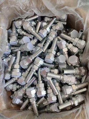 Harga yang bagus Bahan baku dan standar yang berbeda Baja Karbon 1/2 JIC Fittings Selang Hidraulik JIS BSP Steel Brake Line Adaptor on line