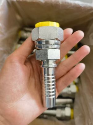 Harga yang bagus Bahan baku yang berbeda Baja Karbon Berujung Pipa Minyak Besar Gabungan Selang Hidraulik Fitting Stainless Steel Gabungan Pipa Minyak on line