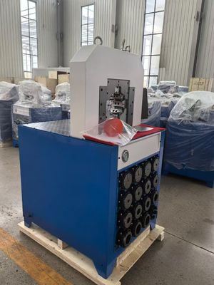 Harga yang bagus 3 Inch PLC Control Systerm 7.5kw Efisiensi Kerja 800 Piece/H Hydraulic Hose Crimping Machine on line