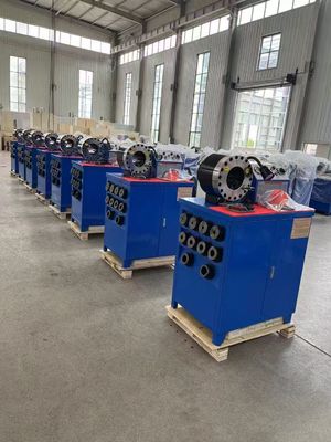 Harga yang bagus 2 Inch Model Tinggi Biru Warna 10 Dies Hydraulic Hose Crimping Machine Dengan 600T Crimping Force on line
