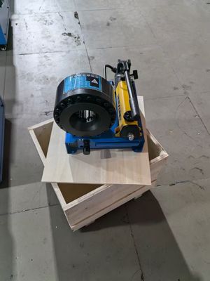 Harga yang bagus 1 Inci tahan lama Manual Hose Crimping Machine / Hose Crimper Membuat Tekanan Max 35Mpa Kepuasan dengan 7 Dies on line