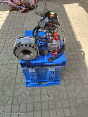 Harga yang bagus 12V/24V 7 Dies 1 Inch Braided Hose Crimper Baterai Drive Hydraulic Hose Pipe Crimping Machine/Hose Crimping Machine 6-25mm on line