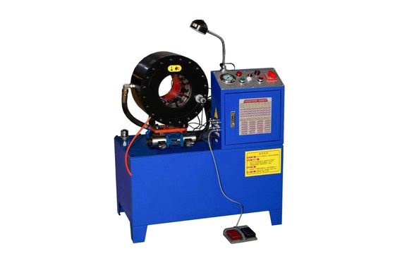 Mesin Crimping Selang yang Tepat Warna Biru DX68 Mesin Crimping Selang 10 Dies 2 Inch Dari 6 Sampai 51mm ±0.01mm 600T Crimping Force 245Kg Hydraulic Hose Pressor