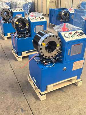 Mesin Crimping Selang Bergerak DX68 dengan Gaya Crimping 600T dan Efisiensi 200 Pcs Per Jam