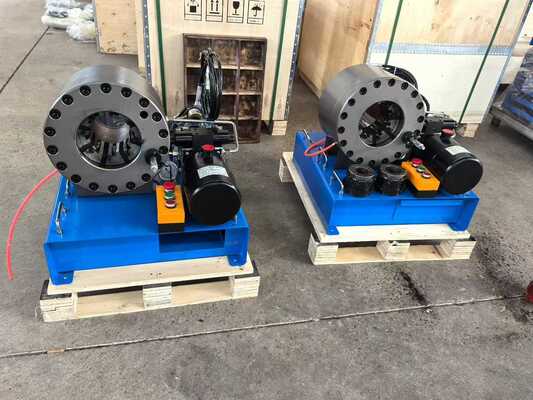 Harga yang bagus 12v/24v Portable Hydraulic Hose Crimping Machine dengan 3.6KW Motor Power 10 Set Dies dan 0.01 mm Keakuratan untuk penggunaan loading mobil on line