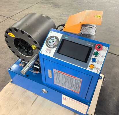 Harga yang bagus 6-51mm Hydraulic Hose Crimping Machine dengan alat cetakan perubahan cepat dan 10 mati untuk crimping serbaguna on line