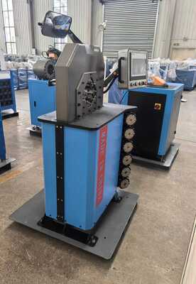 6-102mm Electric Hydraulic Hose Crimping Machine dengan Keakuratan 0,01mm untuk Aplikasi Industri