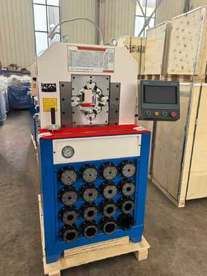 Harga yang bagus 3 Inch Hydraulic Hose Crimping Machine dengan PLC Control System 6-76mm Crimping Range dan 15 Dies yang dapat dipertukarkan on line