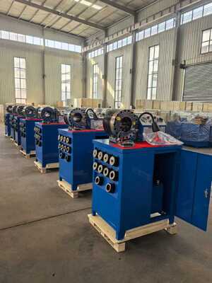 Harga yang bagus 600T Crimping Force Rubber Hose Crimping Machine dengan Keakuratan 0,01 mm dan 6-51mm Range untuk Hydraulic Hose Crimper on line