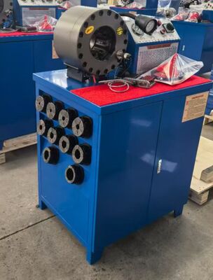 Harga yang bagus Mesin Pengepres Selang Karet Listrik Biru 600T dengan Rentang 6-51mm dan 10 Cetakan yang Dapat Dipertukarkan on line