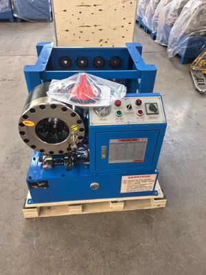 Harga yang bagus 6-51mm Hydraulic Hose Crimping Machine dengan alat cetakan perubahan cepat dan 10 mati yang dapat dipertukarkan untuk crimping serbaguna on line