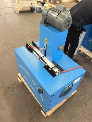 Harga yang bagus Mesin Pemotong dan Skiving Selang Listrik 6-51Mm Warna Biru 2 Inci dengan Tegangan 220V/380V dan 10 Dies yang Dapat Dipertukarkan Dua Fungsi Menjadi Satu Mesin on line