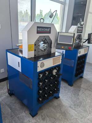 Model Ketebalan Super 3 Inci 220v/380v Mesin Crimping Selang Hidraulik Sistem Kontrol PLC/botton Dan Rentang Crimping 6-76mm 15 Dies Untuk Aplikasi Hidraulik