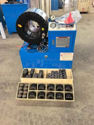 Mesin Crimping Selang Hidrolik 6 Inci Hingga 150mm Dengan Tegangan Berbeda Rentang Crimping 4-150mm Pembukaan Besar Dan 20 Dies yang Dapat Dipertukarkan
