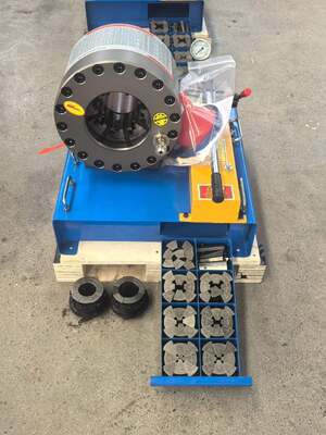 Harga yang bagus Hingga 51mm Warna Biru Efisiensi Tinggi 600 Ton Kekuatan Tekanan Mesin Crimping Selang Manual Tidak Dibutuhkan Daya Dari Rentang Crimping 6-51mm 2 Inci Dan 10 Dies yang Dapat Dipertukarkan Untuk Aplikasi Hidraulik on line